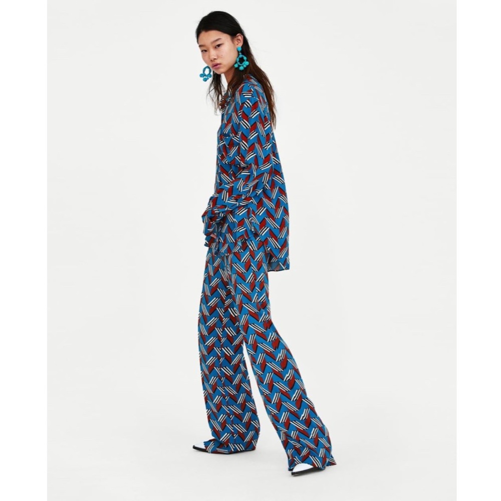 NWT Zara Trouser.They are too small for me so I never wore them.
